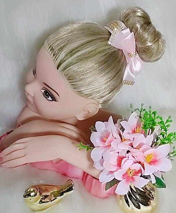 Acessório Infantil Rosa Bebê em Cetim com Laço Strass para Festa de Aniversá