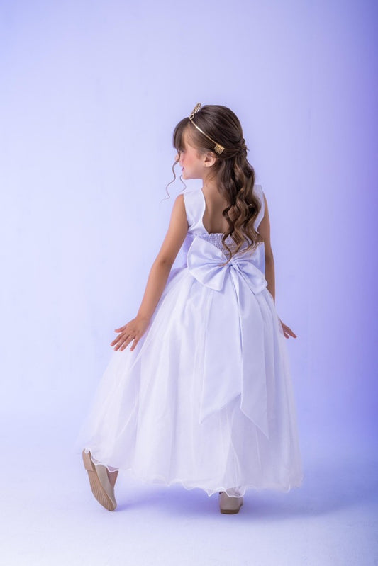 Vestido Infantil Branco em Laço com Saia Rodada para Daminhas
