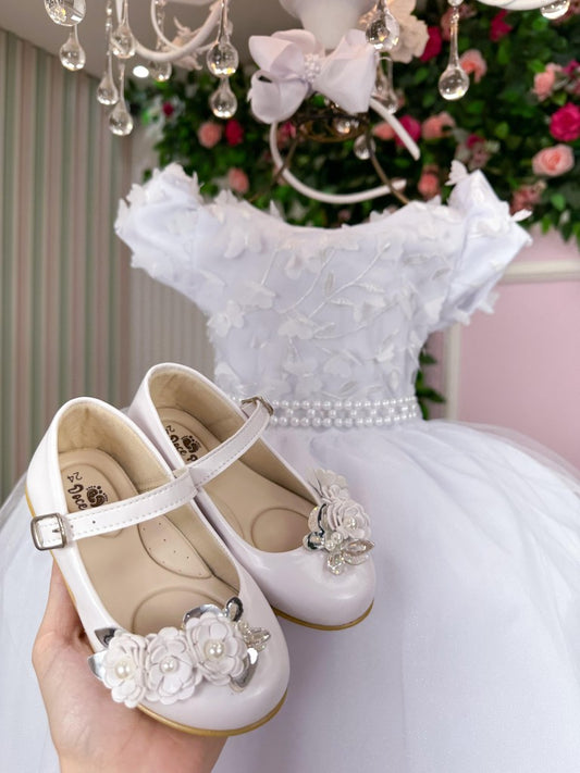 Vestido Infantil Branco em Tule com Renda e Laço para Daminhas