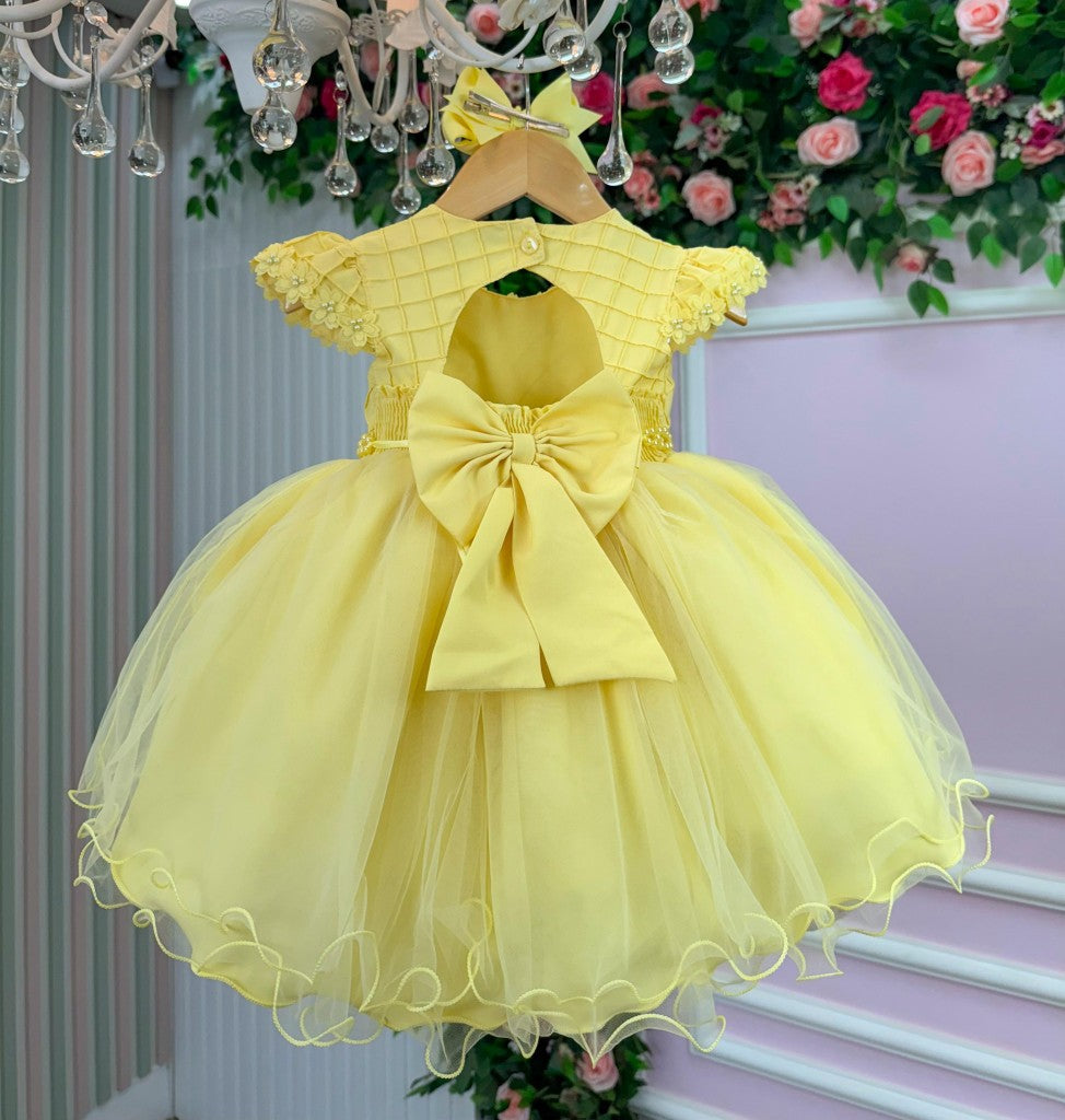 Vestido Infantil Amarelo em Algodão com Laço Elegante para Festa de Aniversário