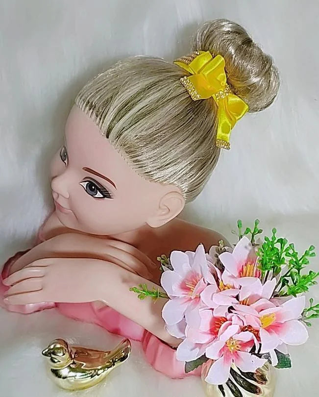 Porta Coque Amarelo em Cetim com Laço e Strass para Festas