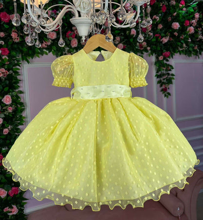 Vestido Infantil Amarelo em Tecido Misto com Laço nas Costas para Festa de Aniversário
