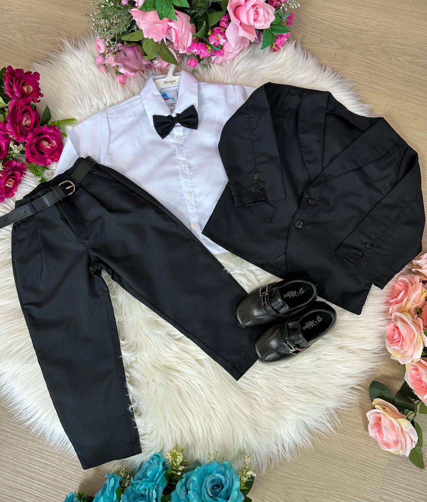 Conjunto Social Infantil Preto em Poliéster com Camisa Branca e Gravata Borboleta para Festa