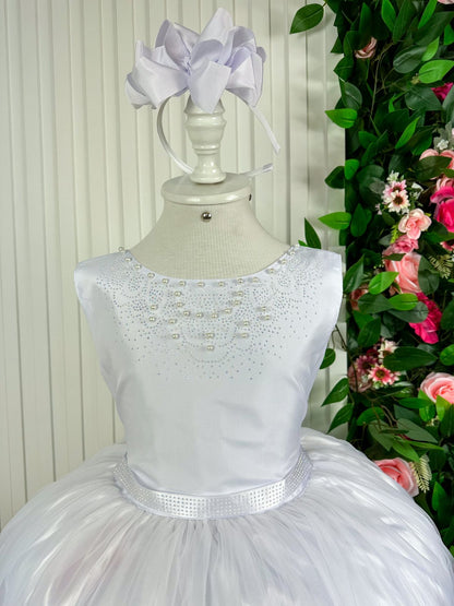 Vestido Infantil Branco em Tecido de Alta Qualidade com Saia Rodada para Daminhas