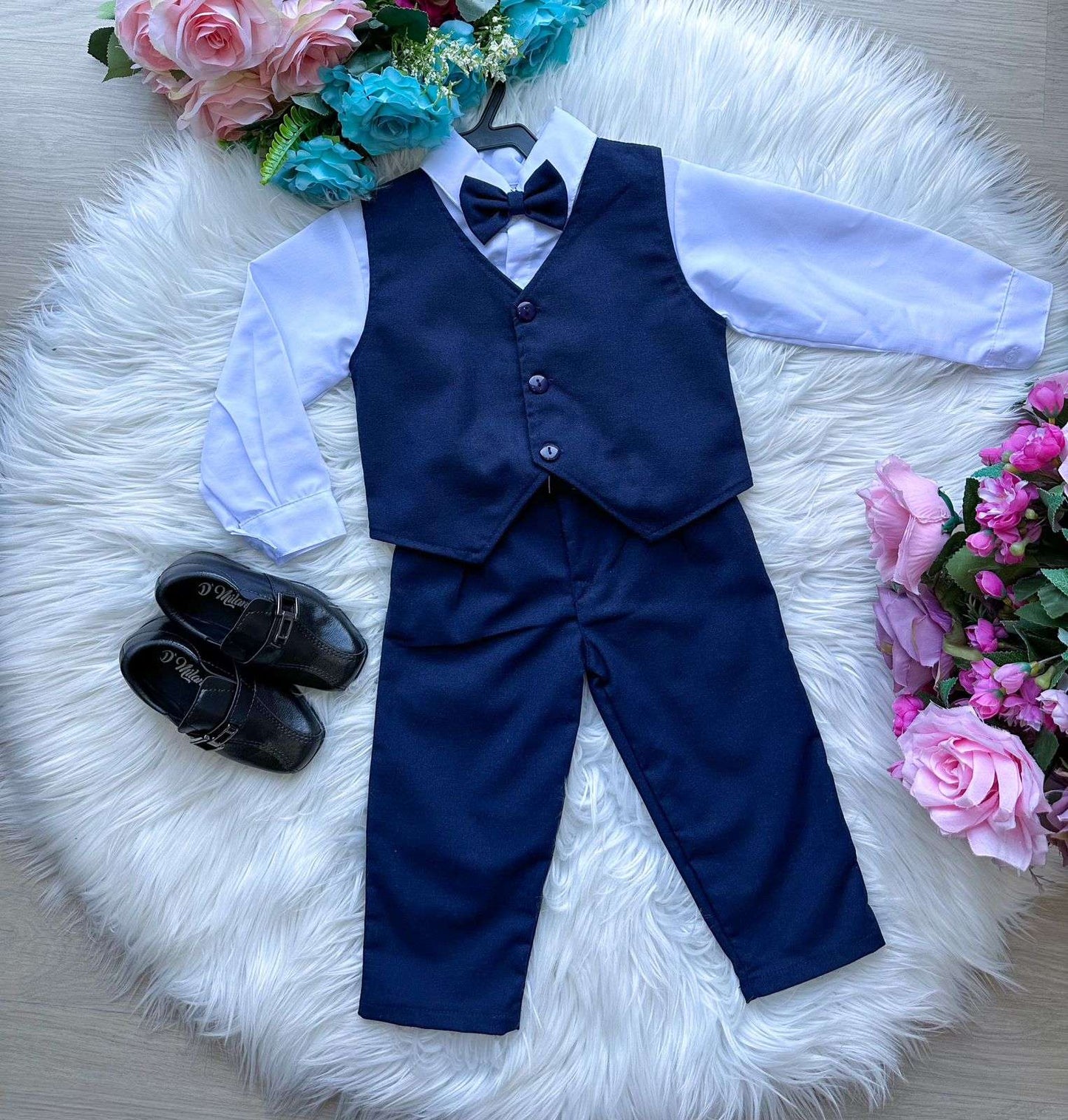 Conjunto Social Infantil Azul Marinho em Algodão com Gravata Borboleta e Colete para Festa
