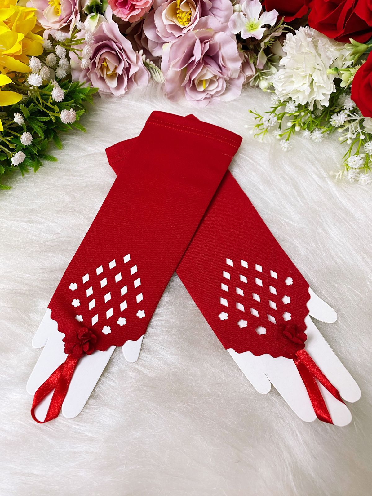 Luva Infantil Colorida em Tamanho Único com Desenhos Divertidos para Estilo Bri