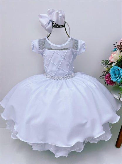 Vestido Infantil Branco em Cetim com Pérolas e Nervuras para Daminhas