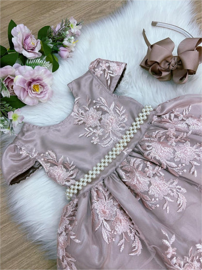 Vestido Infantil Rose Renda Realeza Cinto de Pérola