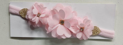 Faixinha de Cabelo Bebê Rosa em Cetim com Laço em Strass e Florzinha para Esti