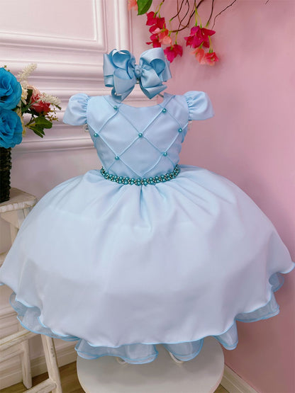 Vestido Infantil Azul Bebê em Cetim com Peito Nervuras e Cinto de Pérolas para Festa de Aniversário