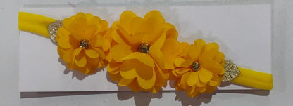 Faixinha de Cabelo Bebê Rosa em Cetim com Laço em Strass e Florzinha para Esti