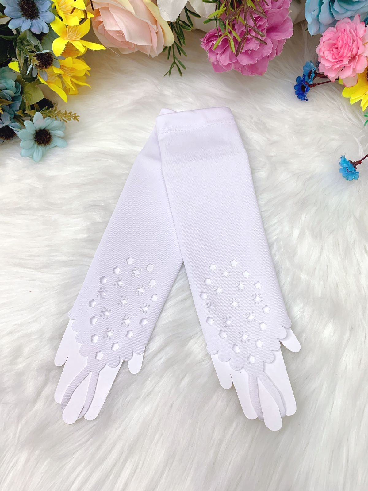 Luva Infantil Luxo Rosa em Cetim com Detalhes Elegantes para Festa de Aniversár