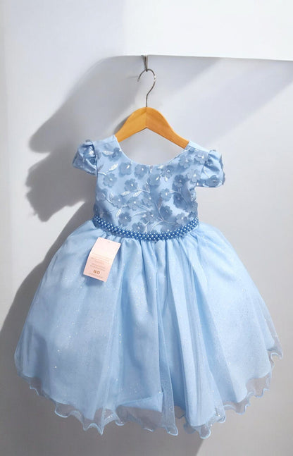 Vestido Infantil Azul Claro em Tule com Glitter Saia Rodada e Apliques de Flores para Festa de Aniversário