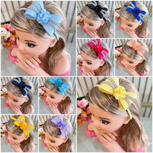 Faixinha de Cabelo Bebê Rosa em Meia de Seda com Laço Florzinha e Strass para Estilo Princesa