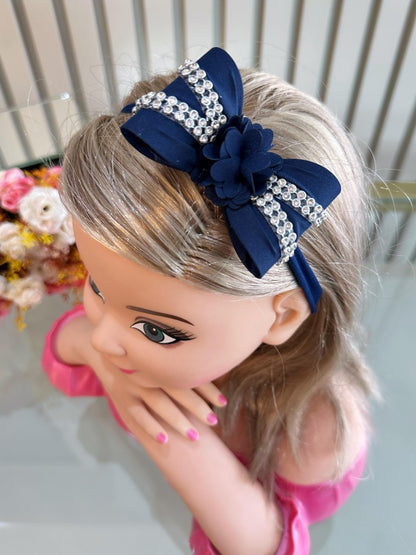 Faixinha de Cabelo Bebê Rosa em Meia de Seda com Laço Florzinha e Strass para Estilo Princesa