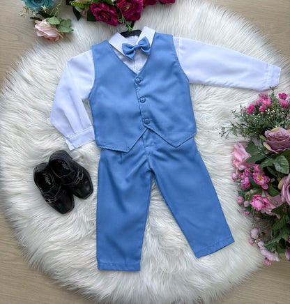 Conjunto Social Infantil Azul Serenity em Twill com Camisa Branca e Gravata Borboleta para Casamento