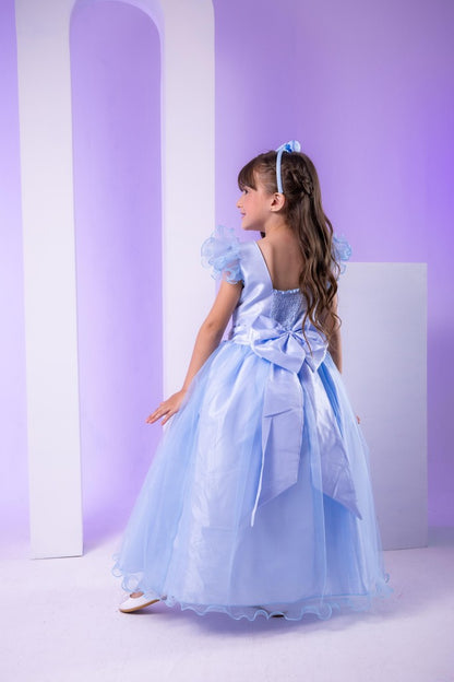 Vestido Infantil Azul Bebê em Cetim com Saia Rodada para Festa de Aniversário