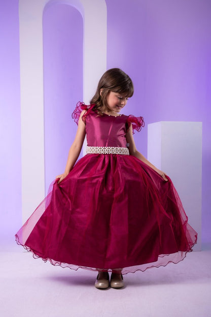 Vestido Infantil Marsala em Cetim com Saia Rodada e Laço nas Costas para Festa de Aniversário