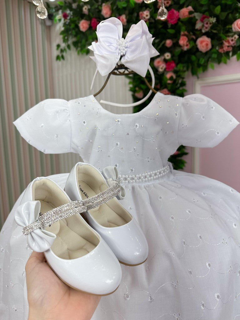 Vestido Infantil Branco em Laise com Laço Cristal para Festa de Aniversário
