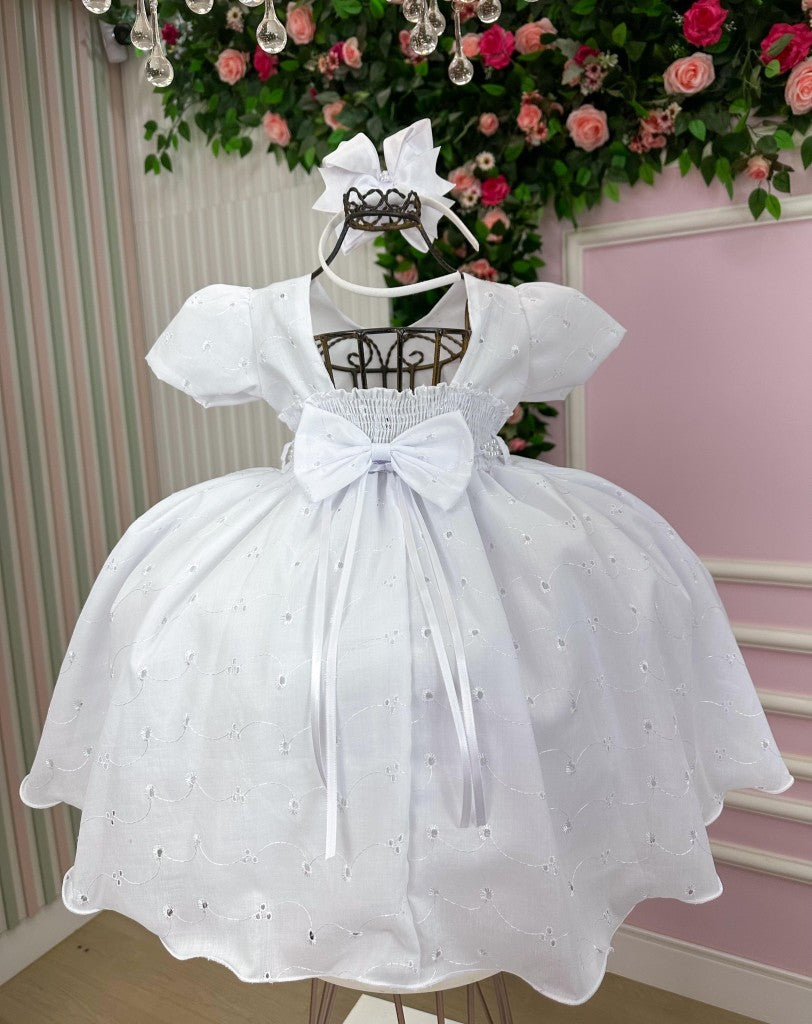 Vestido Infantil Branco em Laise com Laço Cristal para Festa de Aniversário