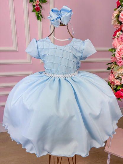 Vestido Infantil Azul Bebê em Cetim com Detalhes em Pérolas para Festa de Aniversário