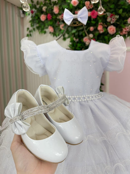 Vestido Infantil Branco em Cetim com Saia Rodada para Daminhas