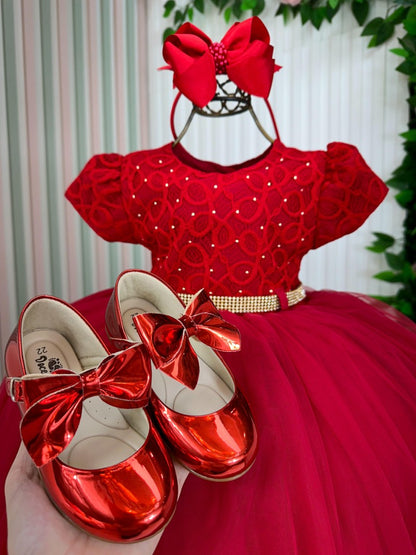 Vestido Infantil Vermelho em Tafetá com Gola Redonda e Caimento Sofisticado para Festa de Aniversário