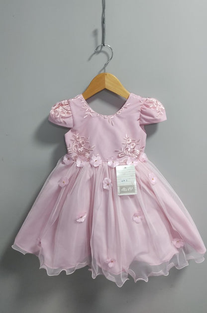Vestido Infantil Verde em Renda com Saia Rodada para Daminhas
