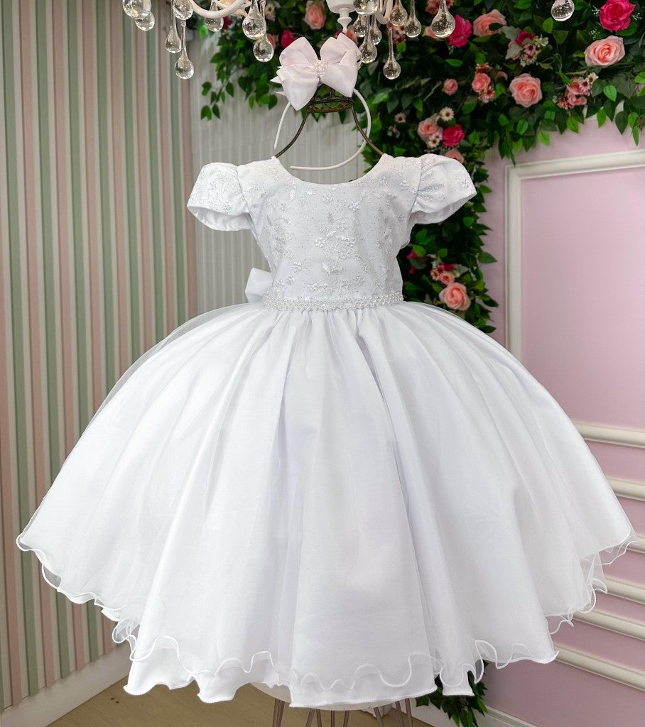 Vestido Infantil Branco em Tecido Misto com Saia Longa e Laço nas Costas para Daminhas