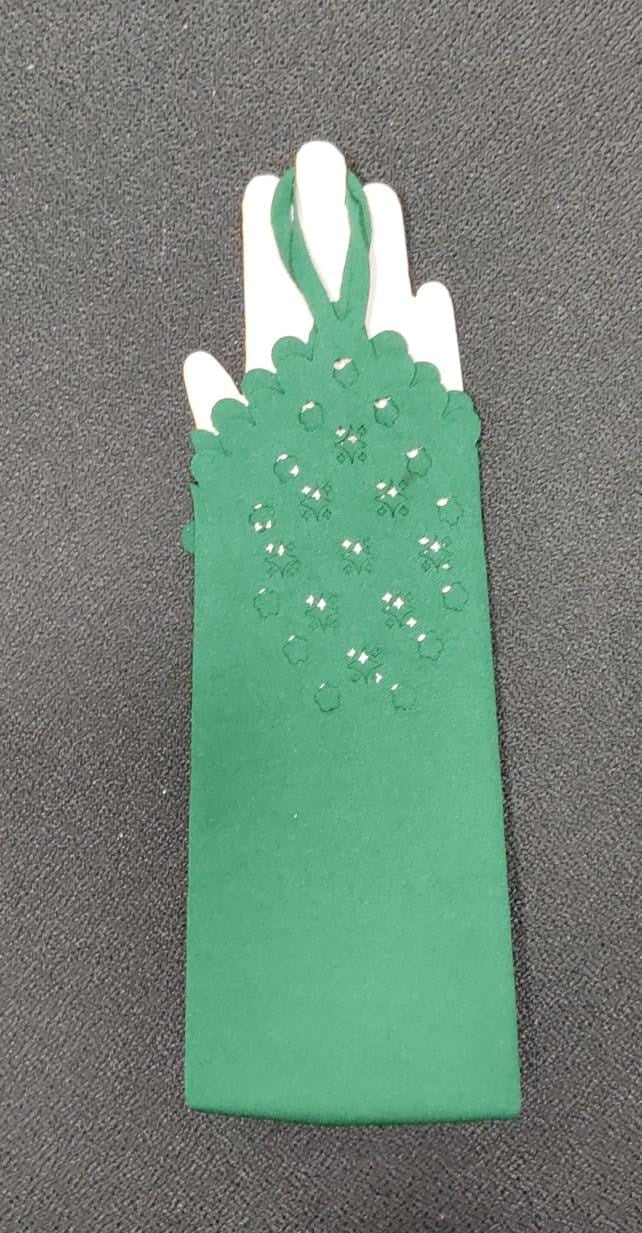 Luva Infantil Luxo Rosa em Cetim com Detalhes Elegantes para Festa de Aniversár