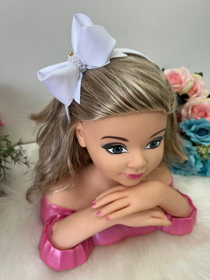 Tiara Infantil Branca em Perolado com Strass e Design Elegante para Estilo Princesa