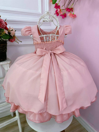 Vestido Infantil Rosa Chá em Cetim com Busto Nervura e Cinto de Pérolas para Festa de Aniversário