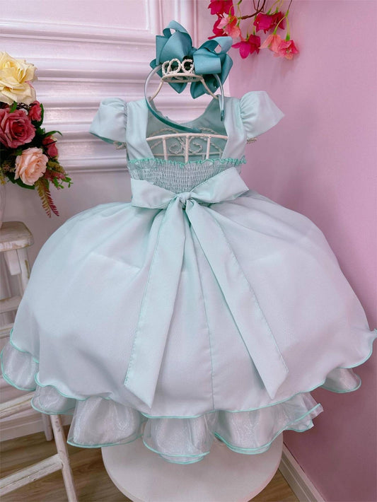 Vestido Infantil Verde Claro em Cetim com Cinto de Pérolas para Casamentos