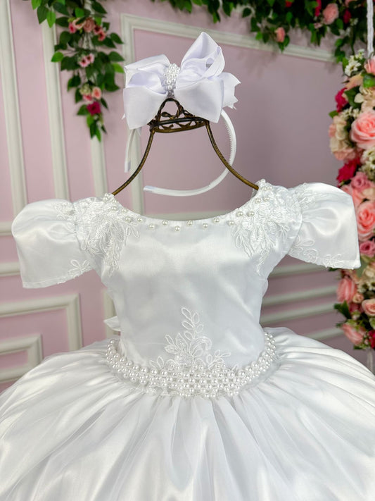 Vestido Infantil Branco em Renda com Saia Rodada para Daminhas