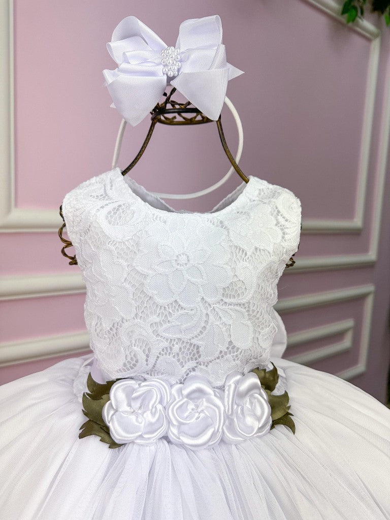 Vestido Infantil Branco em Tecido Misto com Saia Longa e Laço nas Costas