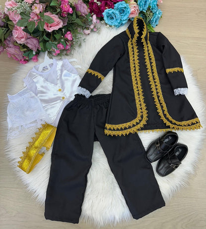 Fantasia Príncipe Conde Preto Encantador