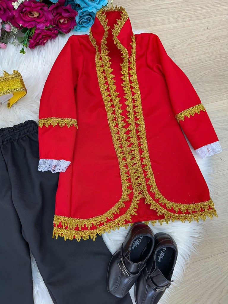 Fantasia Conde Vermelho com Capa e Coroa