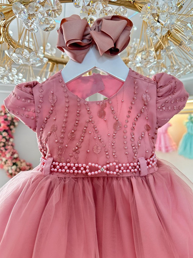 Vestido Infantil Rosa em Tule com Renda e Pérolas com Saia Rodada para Batizado