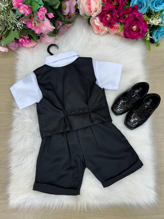 Conjunto Social Infantil Branco em Microfibra com Colete Preto e Gravata Borboleta Preta para Festa
