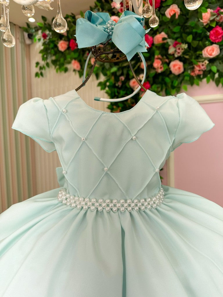 Vestido Infantil Verde Claro em Cetim com Detalhes de Pérolas e Saia Rodada para Festa de Aniversário