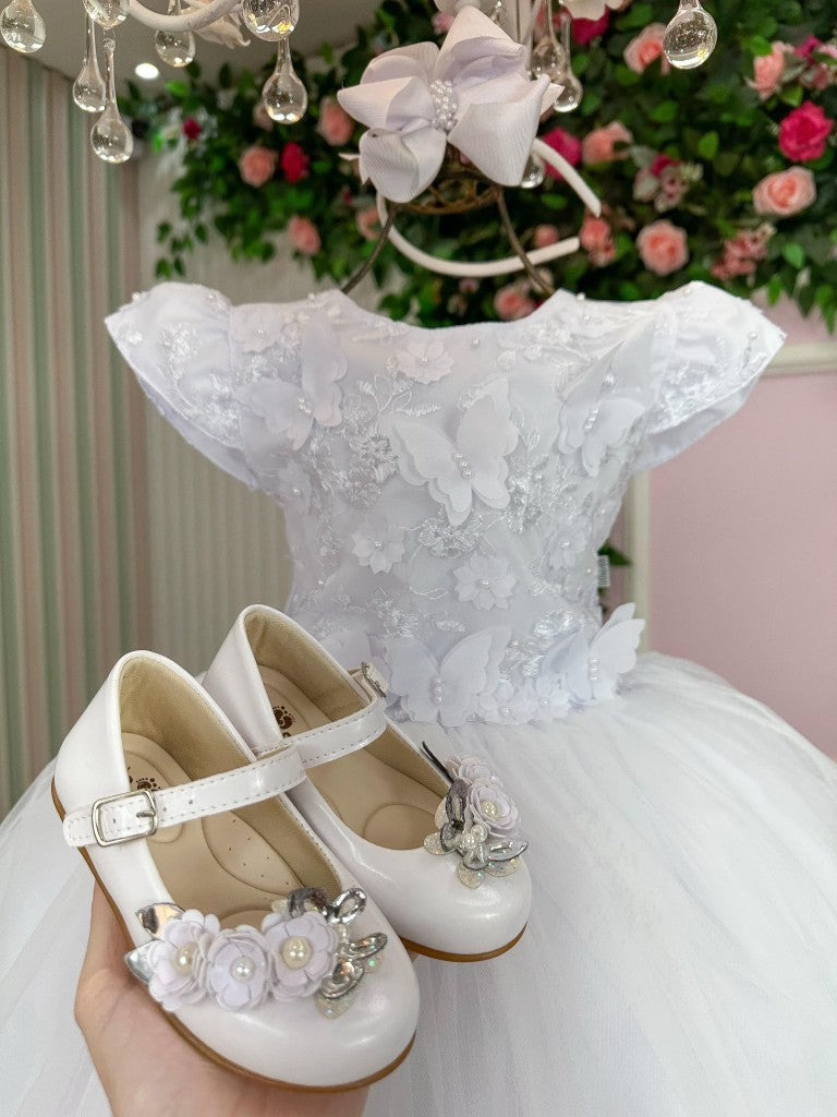 Vestido Infantil Branco em Tecido Misto com Saia Rodada para Daminhas