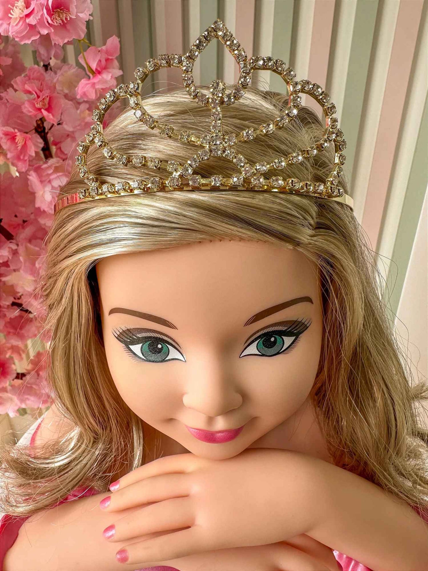 Coroa Infantil Dourada em Strass com Brilho Elegante para Estilo Princesa