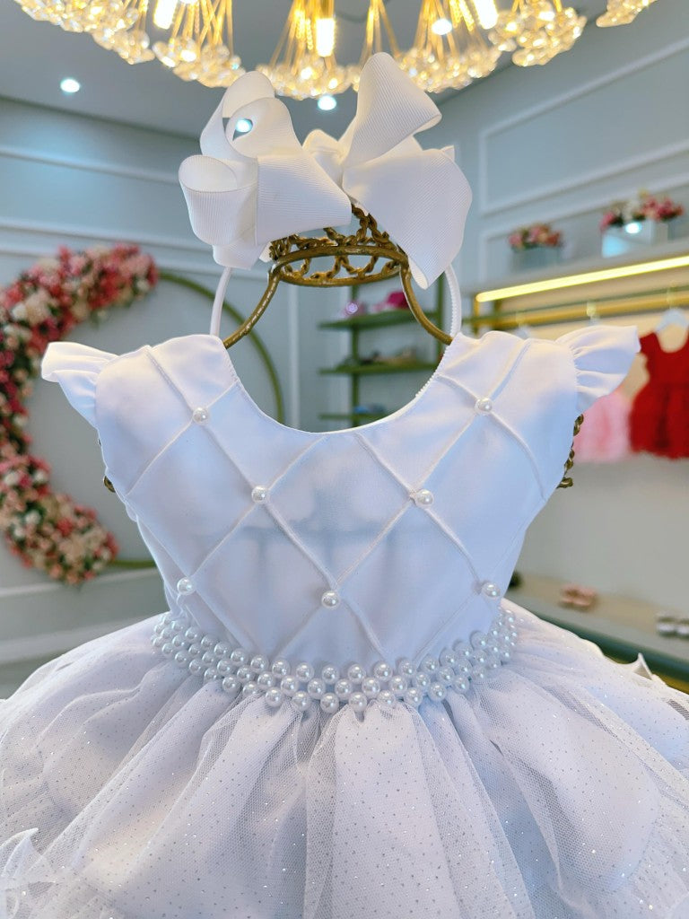 Vestido Infantil Branco em Cetim com Saia Rodada para Batizado