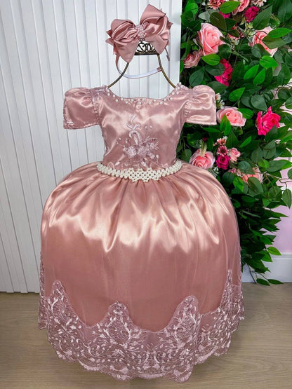 Vestido Infantil Rosa Bebê em Cetim com Saia Rodada e Laço nas Costas