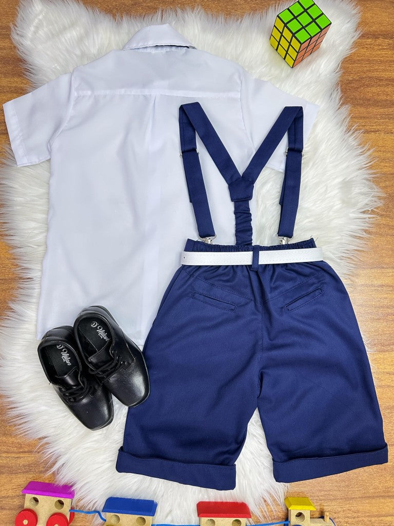 Conjunto Social Infantil Branco em Algodão com Bermuda e Gravata Azul Marinho para Festa