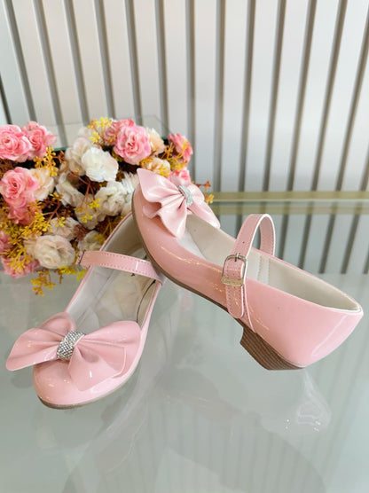 Sapatinho C/ Salto Rosa Verniz Aplique de Lacinho e Strass