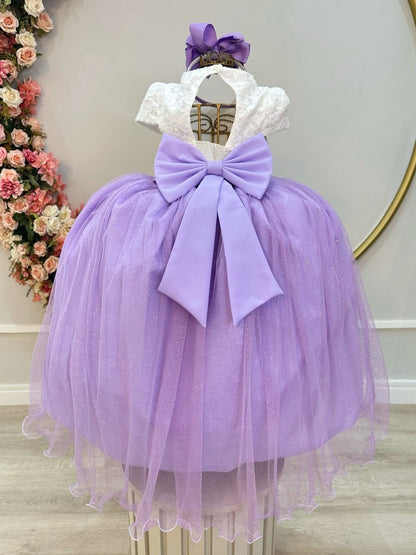 Vestido Infantil Off White em Renda com Saia Lilás e Broche Delicado para Festa de Aniversário