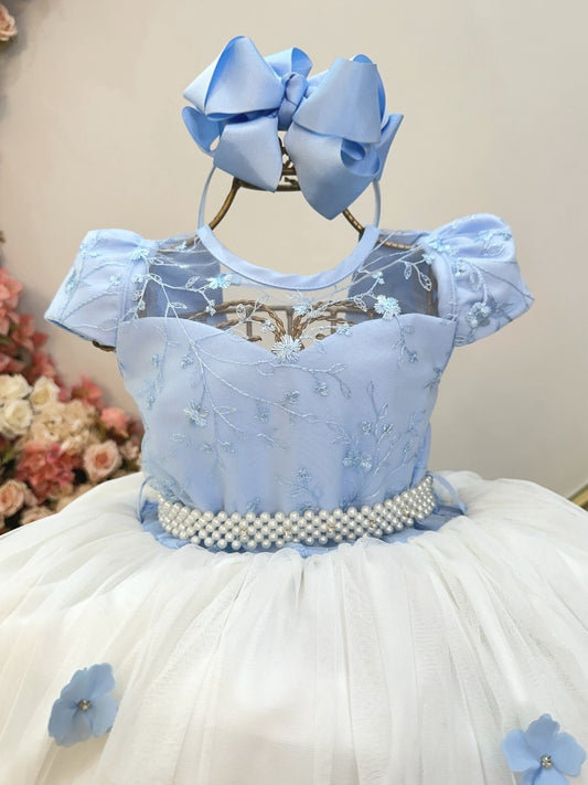 Vestido Infantil Azul Claro em Cetim com Saia Off White e Design Sofisticado para Casamento e Formatura