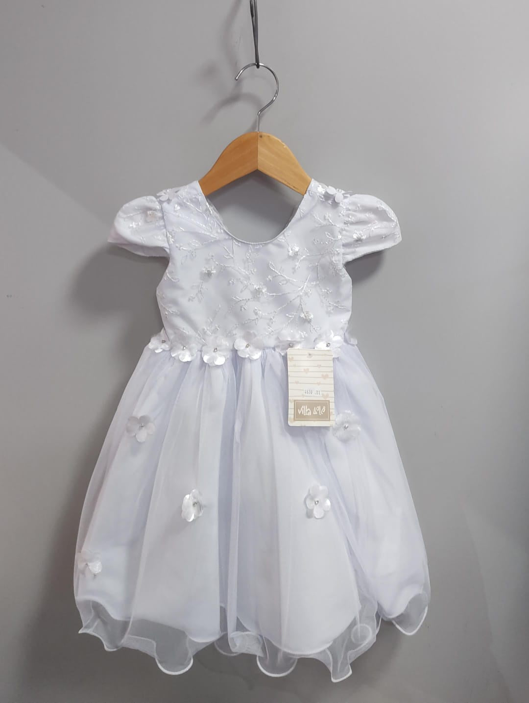 Vestido Infantil Branco em Renda Luxo com Saia Fluída para Festa