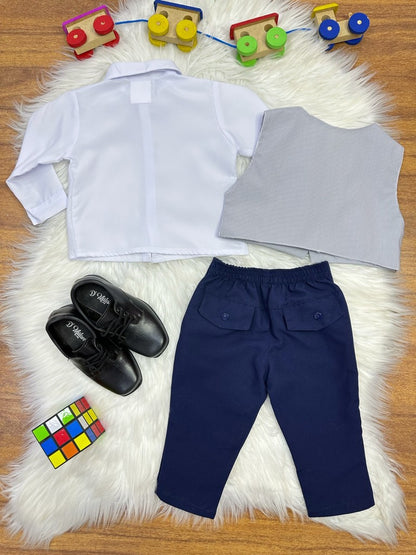 Conjunto Social Infantil Cinza em Algodão com Camisa Branca e Gravata Borboleta para Festa